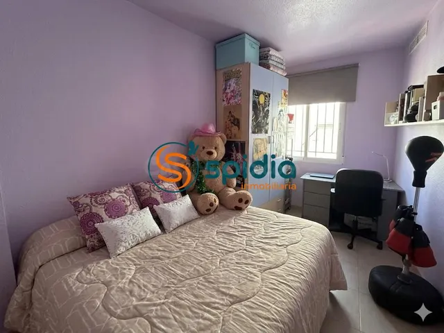Encantador Piso en el Corazón de Águilas a Solo €170,000 - foto 5