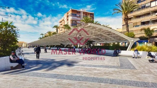 VILLAS DE OBRA NUEVA EN TORREVIEJA — 17