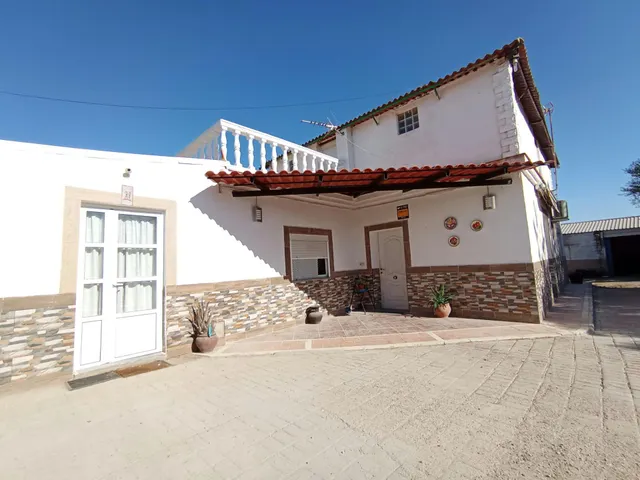 Parcela rústica de 1200mt en Urbanización La Viña Dos Herman - foto 5