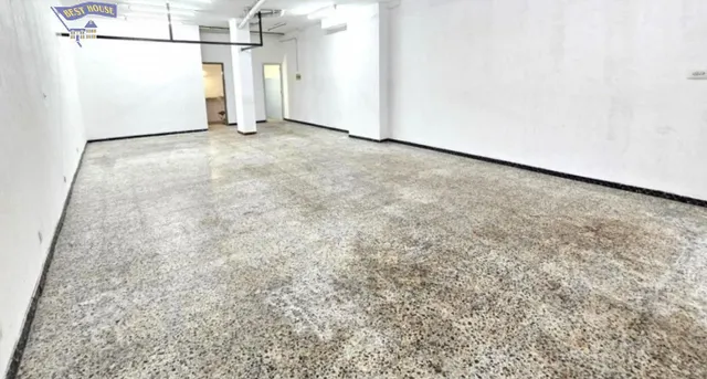 OPORTUNIDAD DE INVERSIÓN EN LOCAL COMERCIAL EN EL CENTRO DE  - foto 4