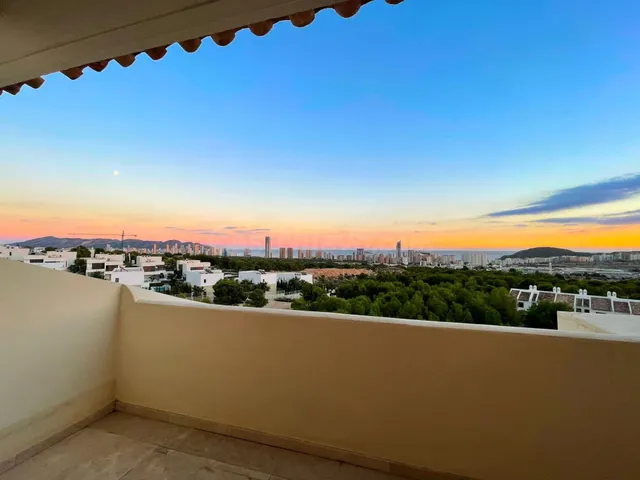 Impresionante Dúplex en Finestrat - Alicante por solo €450,0