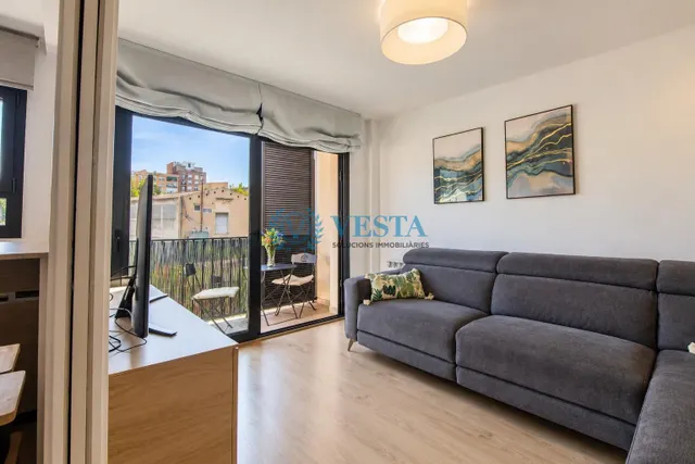 PISO DE 4 habitaciones EN EL CENTRO DE REUS — 6