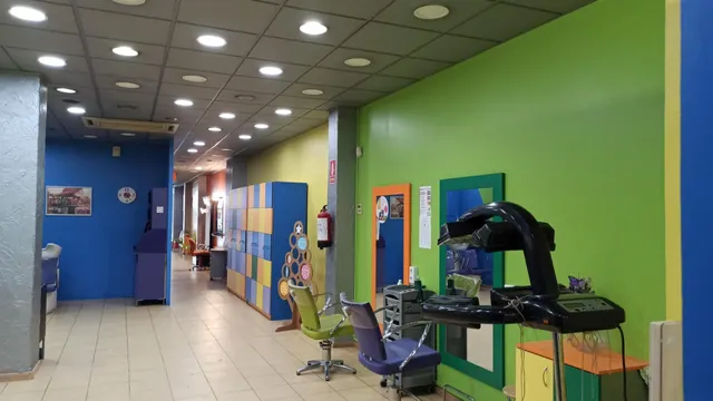 LOCAL COMERCIAL EN ALQUILER - ZONA PLAZA DE TOROS, GRANADA — 12