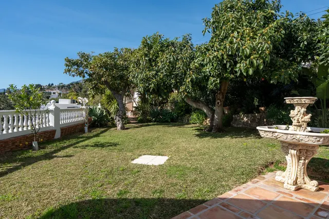 Chalet 4 habitaciones 319m² en venta - Centro — 39