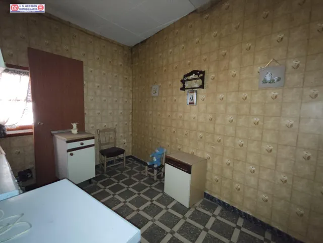 CASA EN PARCELA DE 250 METROS CON 9,20 METROS DE FACHADA — 27