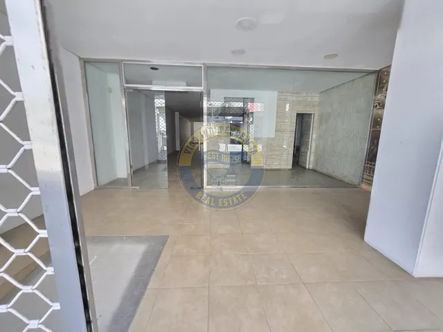 Cafetería con excelente ubicación — 34