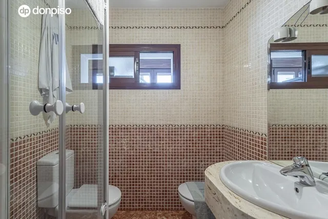 Chalet Exclusivo en Camino Bajo de Huétor — 22