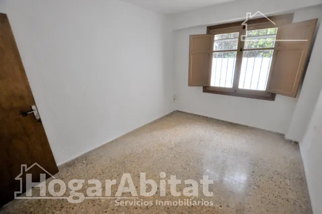 Dos terrazas privadas en esta luminosa planta baja exterior — 15