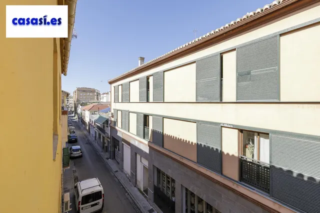 Piso para reformar junto a Avenida Dílar — 12