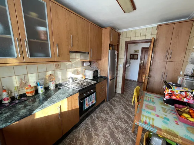 VENTA DE PISO DE 4 habitaciones EN ÁGUILAS - foto 4