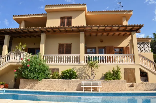 Chalet con vistas al mar — 3