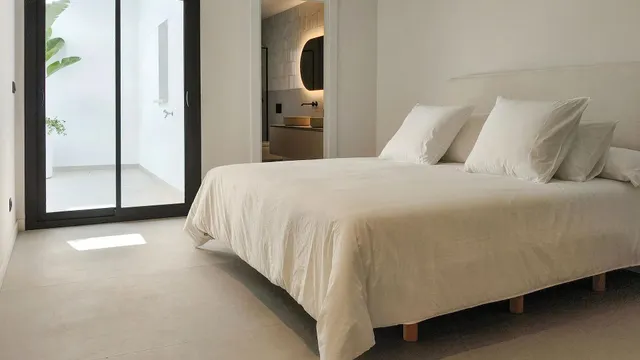 Villa de lujo de 4 dormitorios con piscina privada y vistas a la montaña en Ciudad Quesada, Costa Blanca — 9