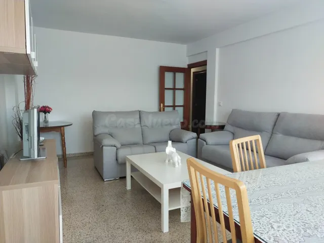 PISO AMUEBLADO EN ALQUILER DE CORTA TEMPORADA EN LAS CHAPAS  - foto 5