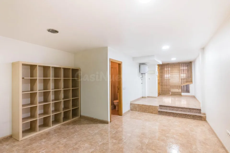 Entresuelo diáfano de 44 m2 en Archena, junto al ayuntamiento – ideal para tu negocio