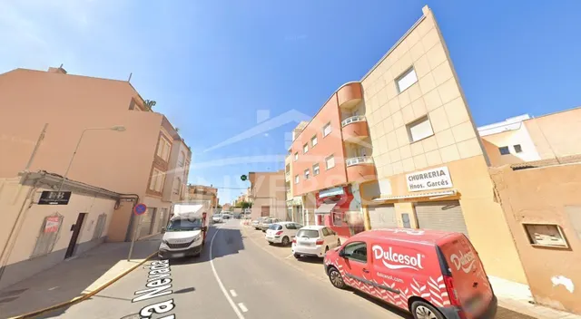 VIVIENDA EN CALLE SIERRA NEVADA - foto 4