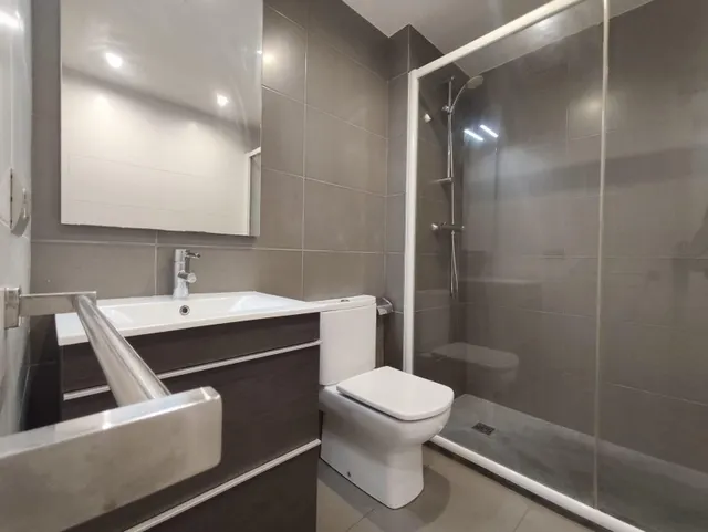 Tu hogar en Santpedor. Piso de 2 habitacions y parking Incluido — 8