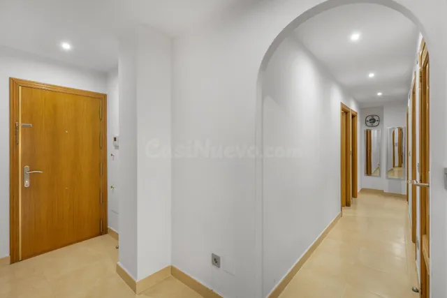 Amplia vivienda de 4 dormitorios en zona céntrica – Calle San Pascual (junto a Calle Orihuela) — 3