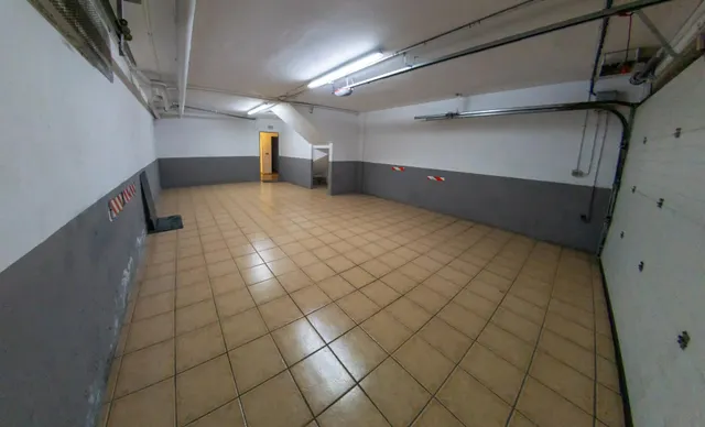 CASA ESQUINERA DE 5 habitaciones EN BARENYS — 43