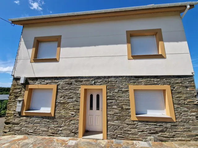 ESTUPEPENDA CASA EN VENTA EN RIBADEO CON VISTAS AL MAR - foto 3