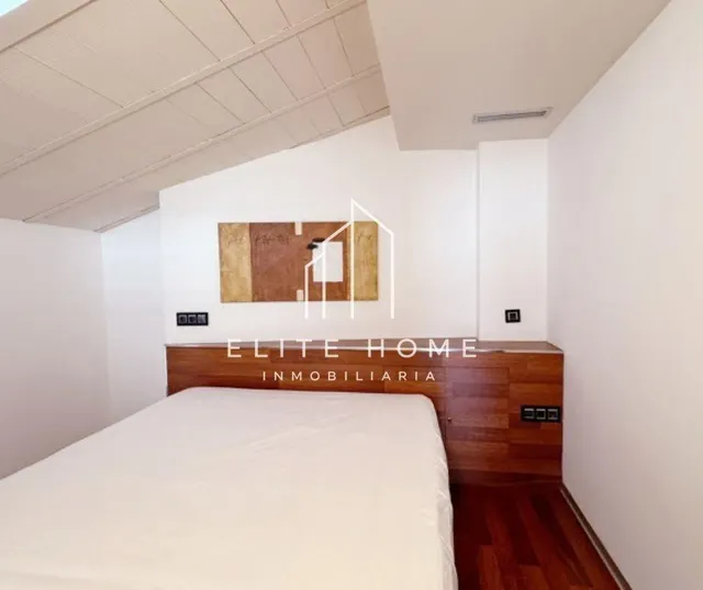 ÁTICO CON CARACTER Y TERRAZA PRIVADA EN PLENO CENTRO DE CASTELLÓN — 16