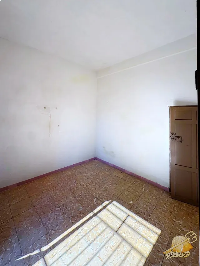 gran edificio en venta en Ricote — 9