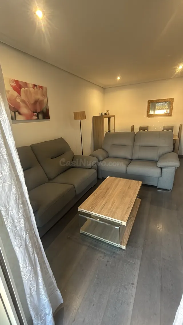 Piso Seminuevo en Zoco, Córdoba - Alquiler a €895 - foto 3