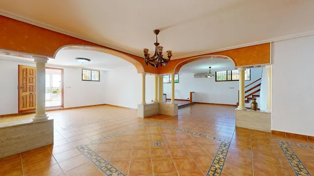 UNICA Y EXCLUSIVA VIVIENDA — 12
