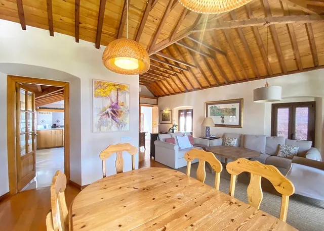 Complejo Turístico 16 habitaciones 983m² en venta - Marbella — 7