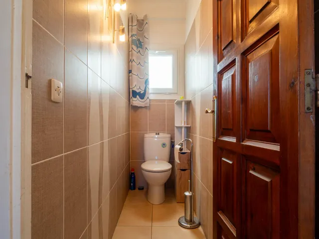Casa en muy buen estado con piscina privada en la zona de Puig Sec — 12