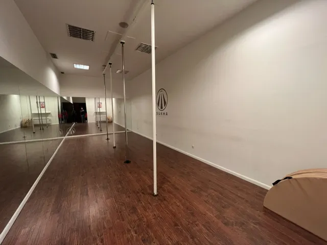 Local Comercial acondicionado como Gimnasio. MUY BUENA OPORTUNIDAD — 9