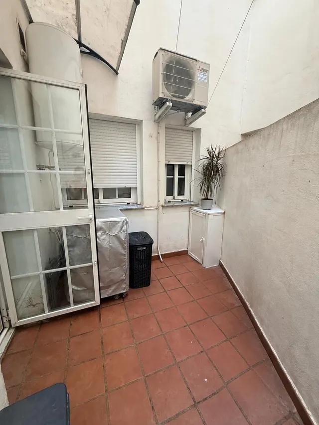 Piso bajo reformado de 2 dormitorios con patio en Las Lagunas de Mijas — 8