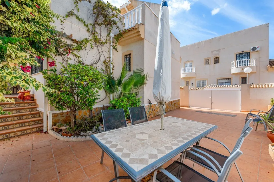 Villa 2 habitaciones 76m² en venta - Rojales Hills - Rosa Bungalows
