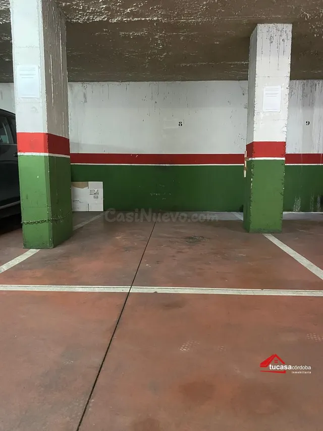 ✨ ¡TU PLAZA DE PARKING EN EL VIAL TE ESTÁ ESPERANDO! ✨ - foto 2