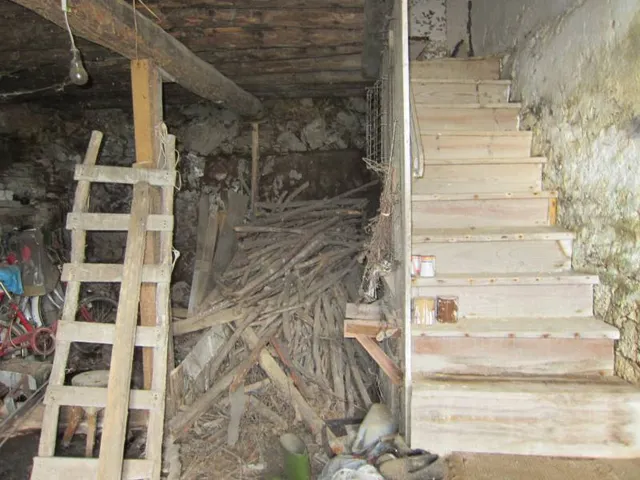 ¿¿¿Te gustaría reformar a tu gusto una casa de piedra con terreno??? — 11