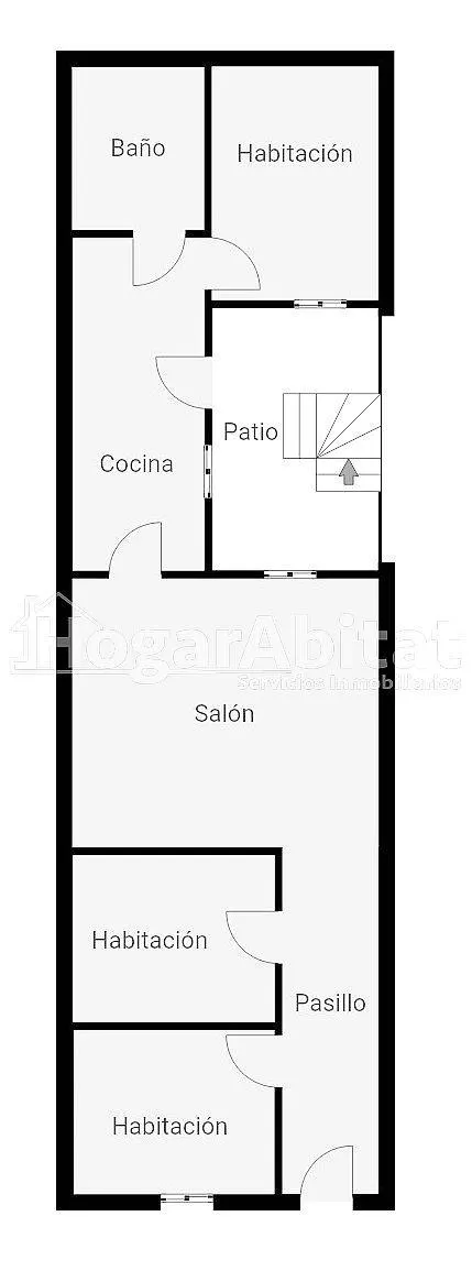 ¡Cerca del puerto! Casa espaciosa y semireformada con gran terraza, toda amueblada — 40