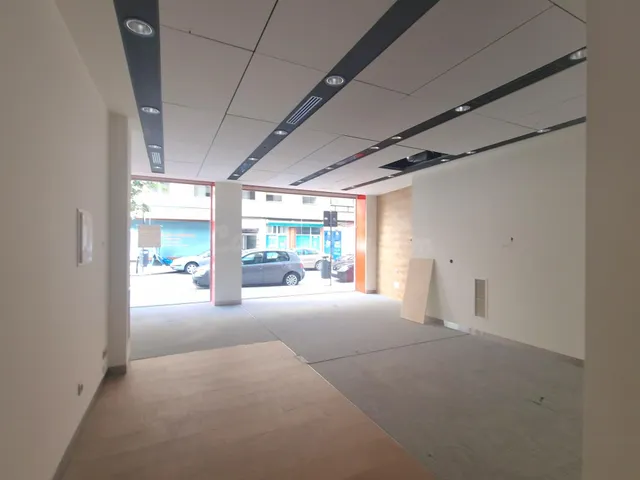 Local comercial en venta en Barcelona-Conchiñas-Ventorrillo, - foto 5