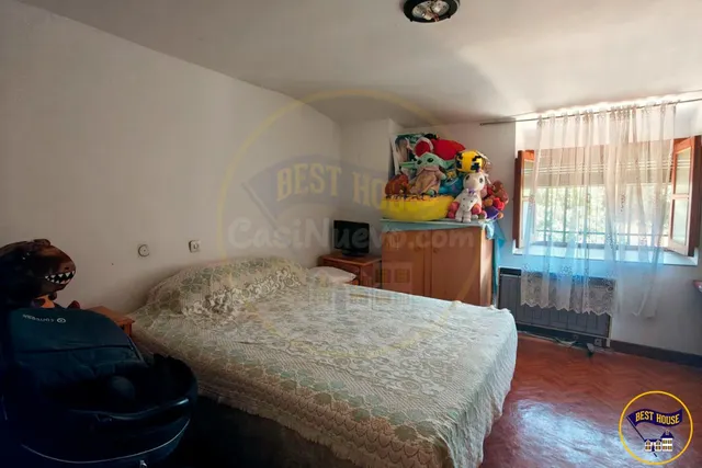 AMPLIA CASA DE 6 habitaciones EN MOHORTE — 18