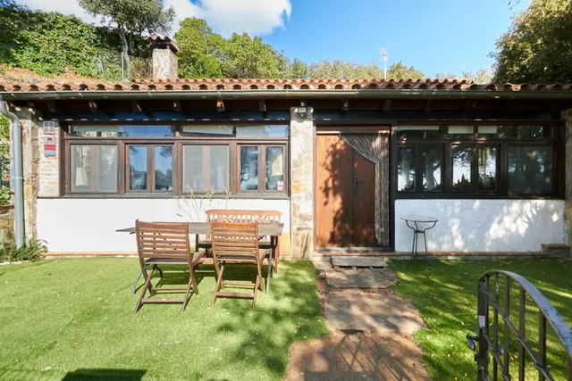 ESPECTACULAR CASA EN LA CORNISA CON VISTAS AL MAR — 38
