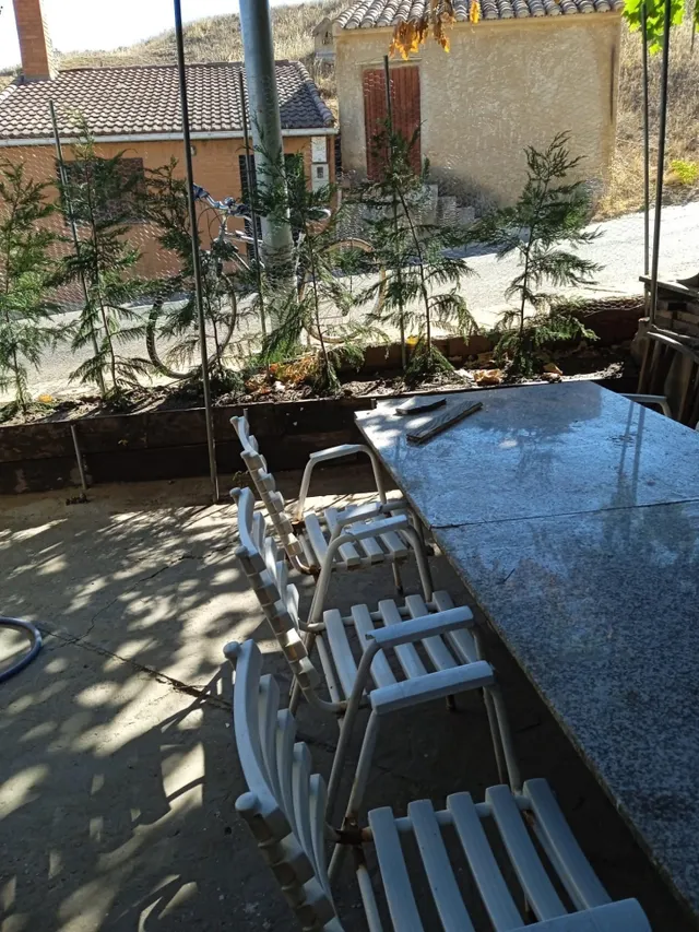 SE VENDE BODEGA CON MERENDERO, COCINA, BAÑO, PATIO DE 50 M2, EN VALENCIA DE DON JUN — 3