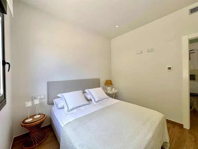 Villa 4 habitaciones 252m² en venta - Bellavista — 28