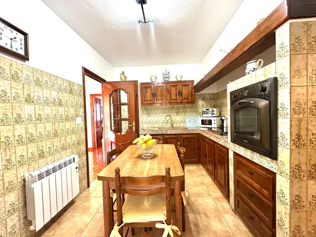 COQUETO CHALET A UN PASO DE LA CIUDAD! — 18