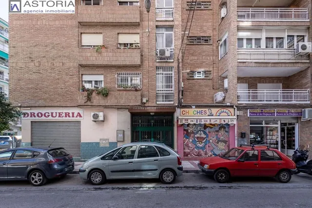 Piso reformado en Avenida Barcelona — 20