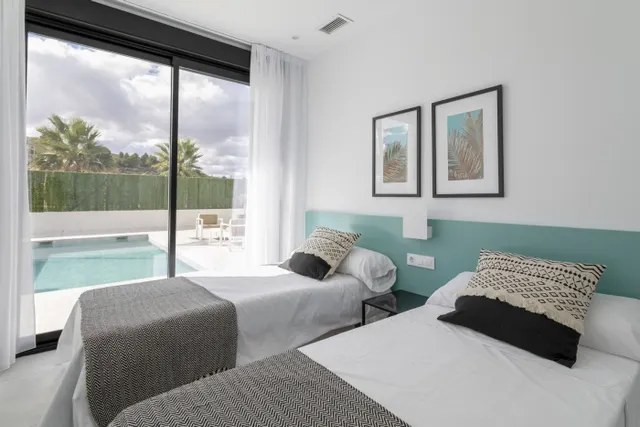 Villa independiente moderna con 3 dormitorios y piscina privada a la venta en Calasparra(Murcia) — 20