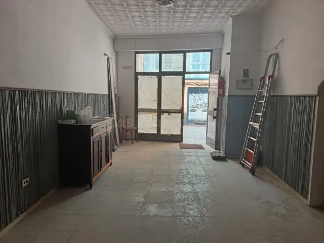 OPORTUNIDAD!!! SE ALQUILA BAJO ECONOMICO EN CASCO VIEJO - foto 4