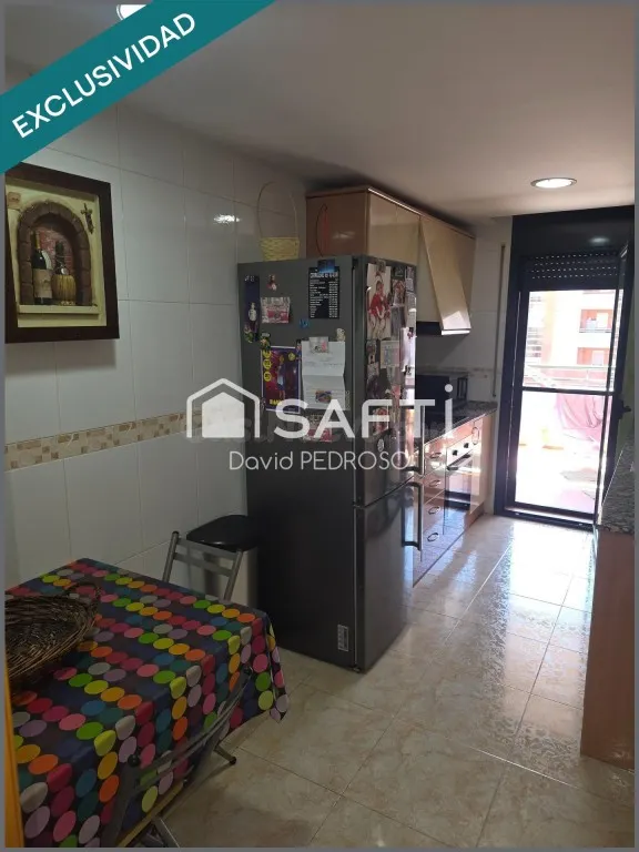 Gran piso en amposta — 6