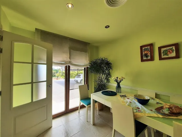 Gran Chalet a pocos metros del rio en el Delta del Ebro — 8