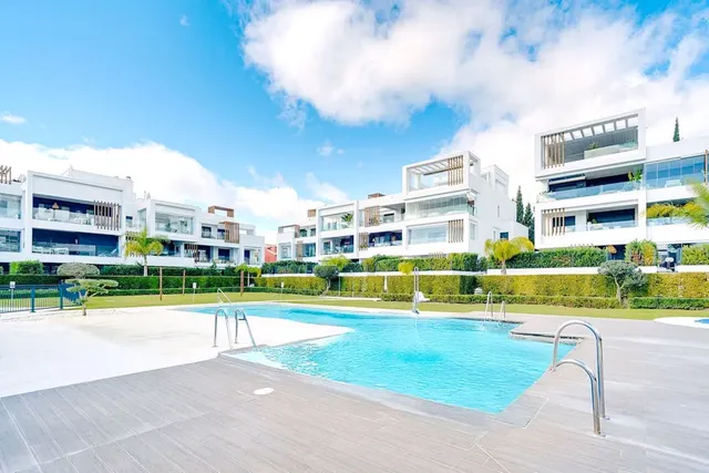 Apartamento 2 habitaciones 144m² en venta - Costa Del Sol - foto 2