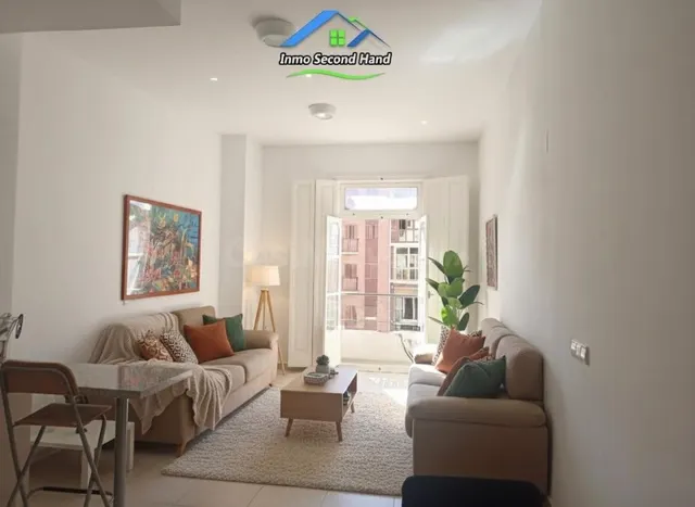 PISO EN VENTA – PLAZA RISUEÑO, BARRIO UNIVERSITARIO, CARTAGE - foto 3