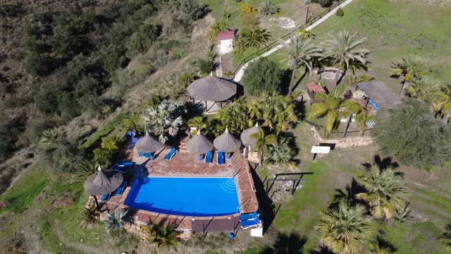 Hotel 17 habitaciones 832m² en venta - South of spain — 17