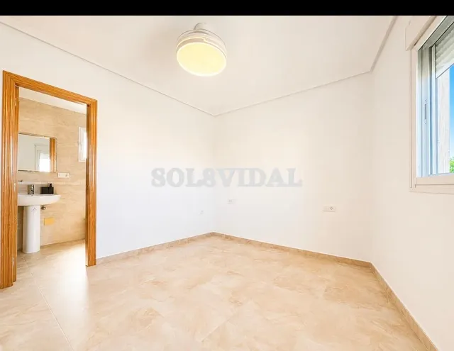 PISO DE LUJO EN JACARILLA — 15